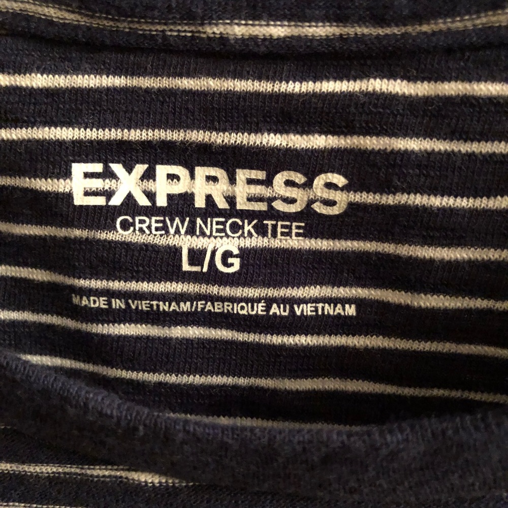 Express Tee - Picture 5 of 6